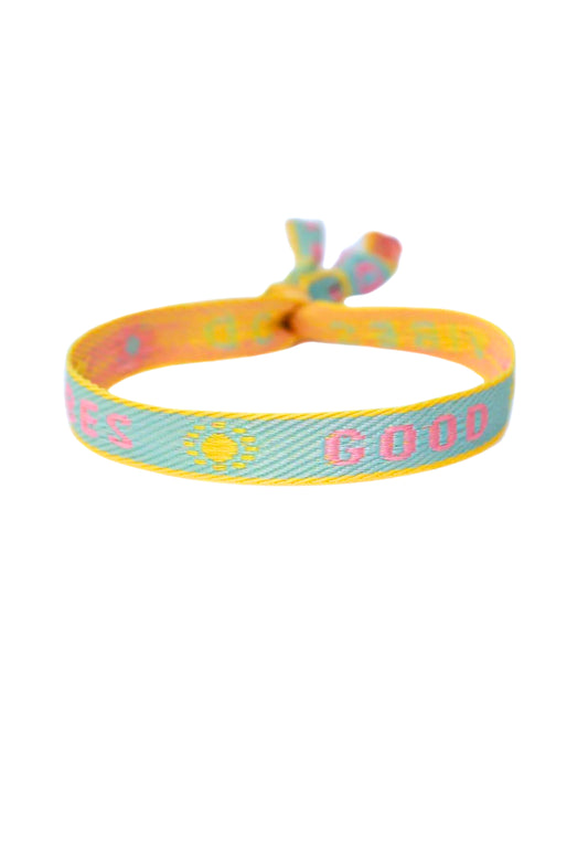 Woven bracelet "GOOD VIBES"